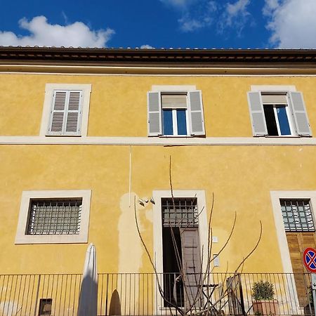 Trastevere Charme - My Extra Home Rome Bagian luar foto